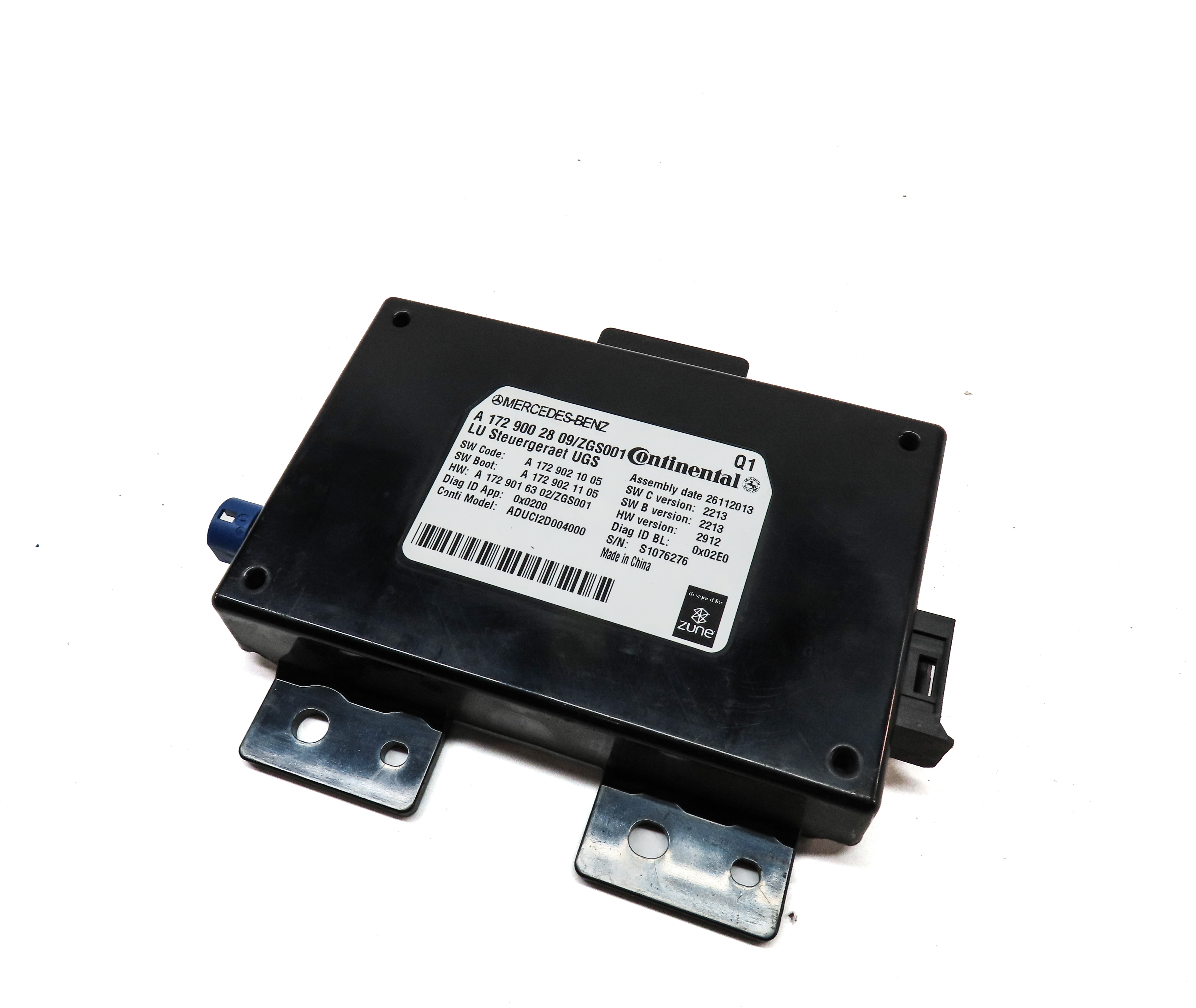 13-18 B C E G GL GLK ML SL CLS SLK (W204 W207 W212 W218) MEDIA INTERFACE MODULE — exact item pictured